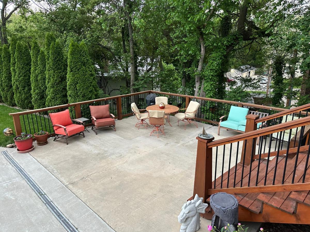 Historical Oscar Lofquist House In The Heart Of Des Moines Exterior foto