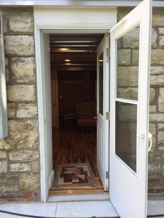 Historical Oscar Lofquist House In The Heart Of Des Moines Exterior foto